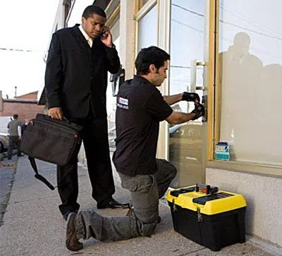 Little Village Locksmith Store Pompano Beach, FL 954-283-5712 - 14-eviction-locksmith-services